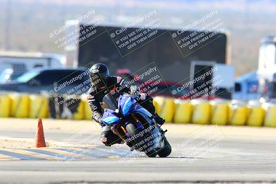 media/Feb-12-2022-SoCal Trackdays (Sat) [[3b21b94a56]]/Turn 2 (1045am)/